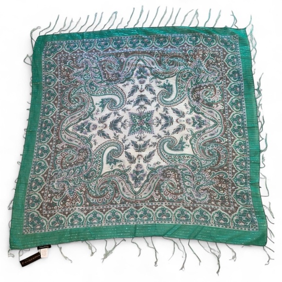 Chaudry Green Patterned Paisley Fringed Scarf with Silver Strands - Picture 2 of 4